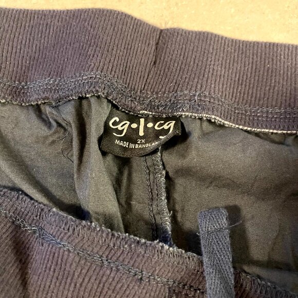 Women's Cargo Shorts Plus size 2x Dark Blue Elastic Waist - Picture 3 of 7